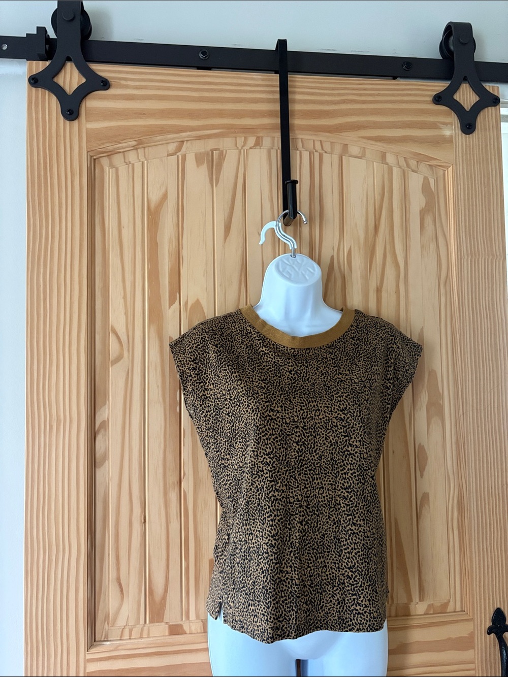 LOFT Brown Leopard Print Oversized Muscle Tee 😻 Adorable 🥰